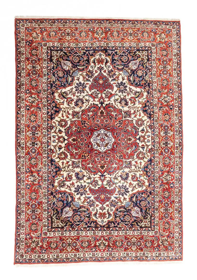 Isfahan Manufakturteppich – klassisches persisches Medaillon
